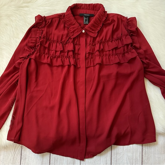 SOLD NWT Ruffled Blouse - Picture 2 of 12